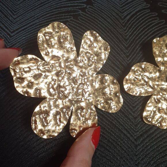 Zara Nwot Goldtone Floral Maxi Statement Earrings - Picture 11 of 12